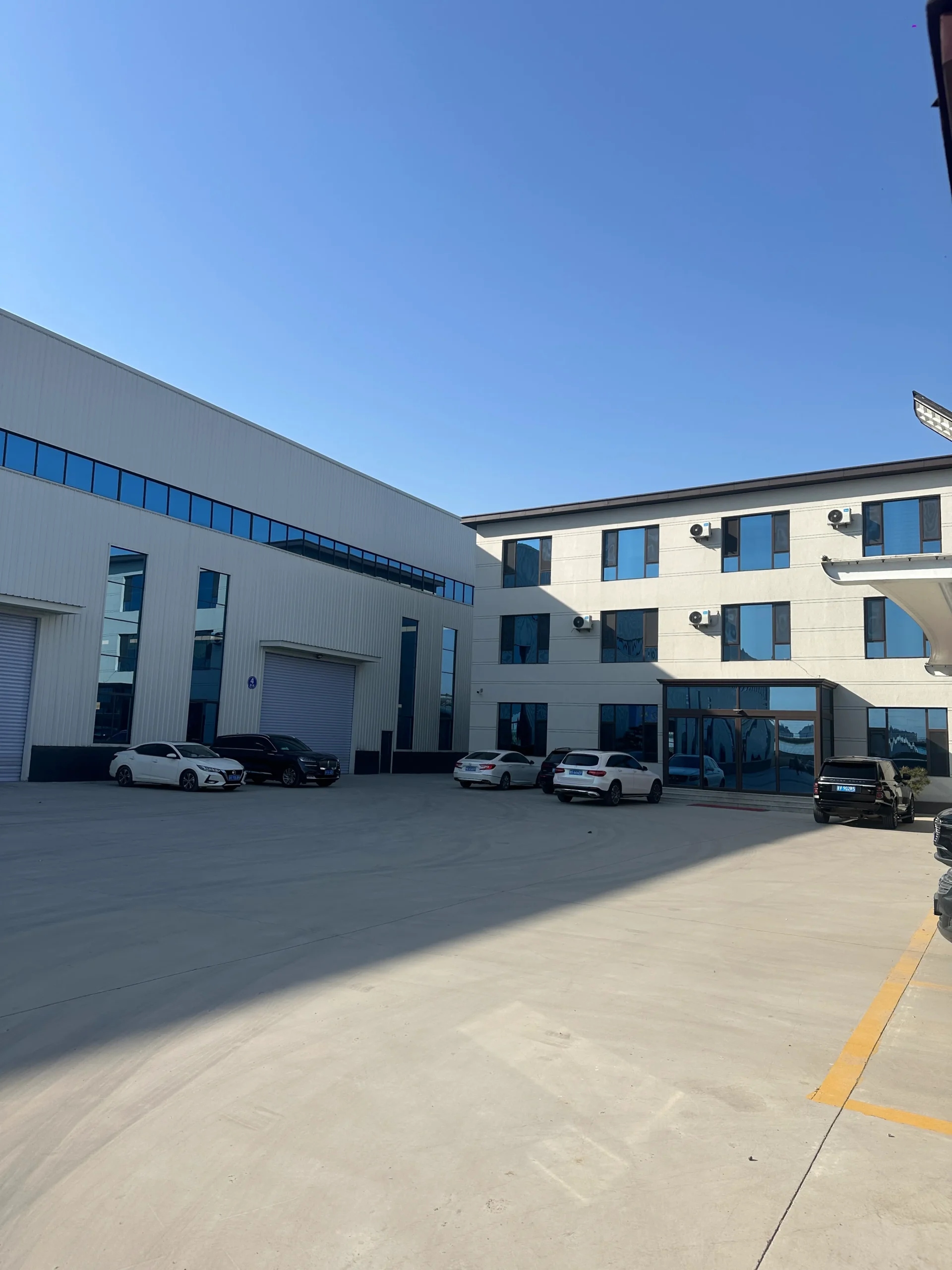 Customizable Modular Platform Barge